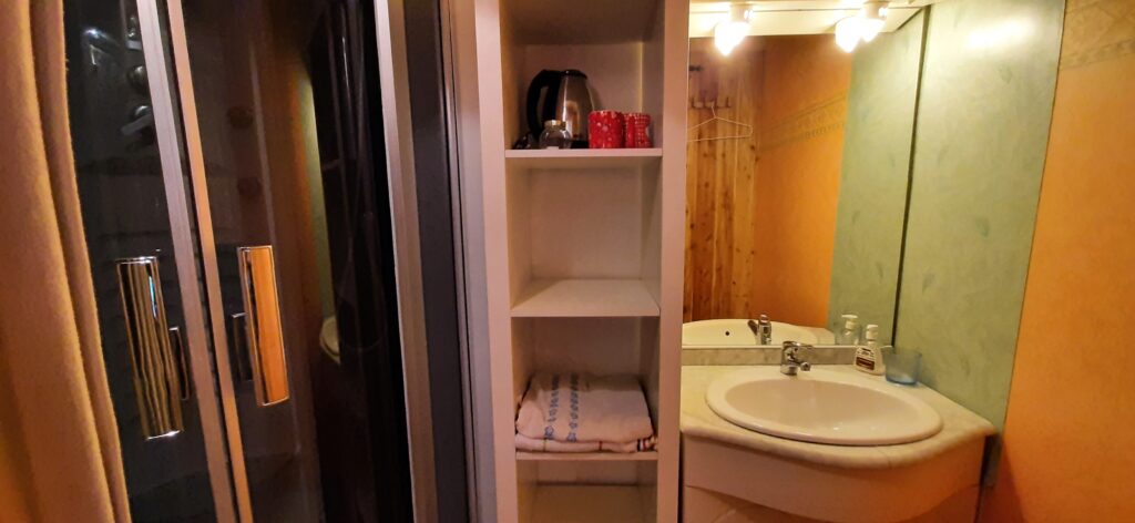 SDB CHAMBRE